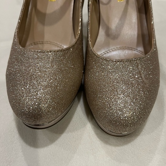 Women’s Unisa Gold Sparkle Formal High Heels Size 6 - Picture 3 of 14